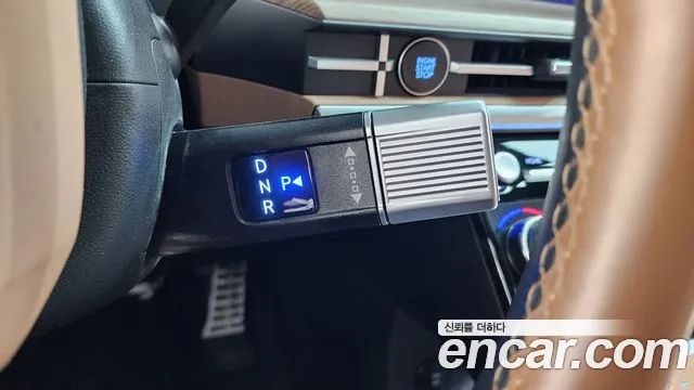 Hyundai Santa Fe MX5 — Фото автомобиля 12