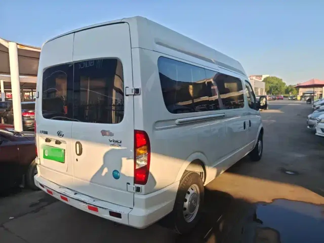 Maxus Xintu V80 — Фото автомобиля 6