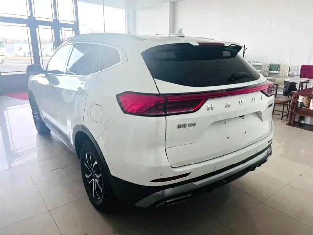 Haval H6 — Фото автомобиля 13