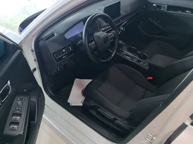 Honda Civic — Фото автомобиля 15