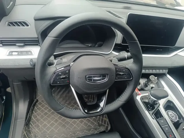 Geely Xingrui — Фото автомобиля 7