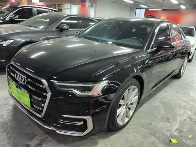 Фотография автомобиля — Audi A6L