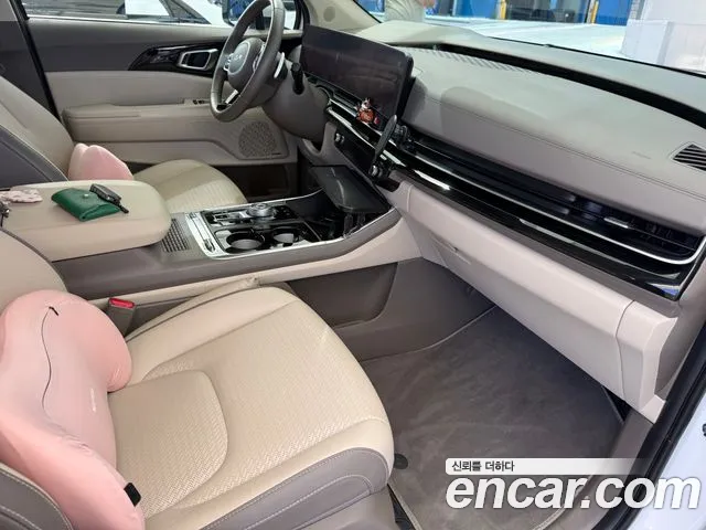 Kia Canival Новый Carnival 4 поколение Бензин 7 мест Hi-Limousine — Фото автомобиля 9