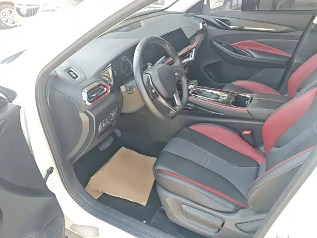 Changan Oushang X5 — Фото автомобиля 15