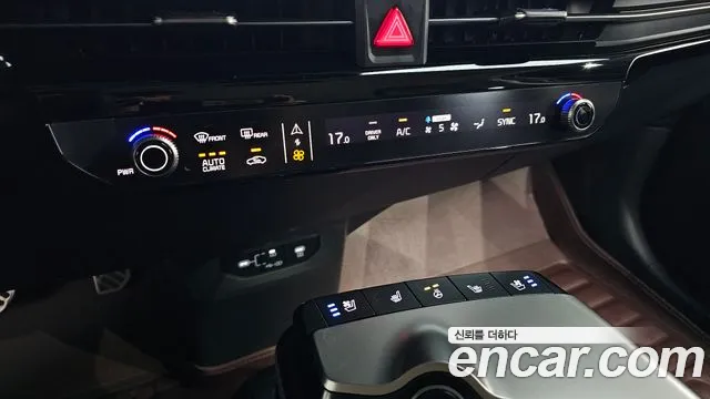 Kia EV6 New — Фото автомобиля 25