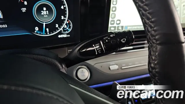Hyundai Grandeur New — Фото автомобиля 22