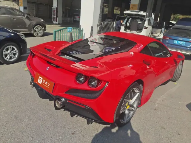 Ferrari Ferrari F8 2019 Tributo 3.9T V8 — Фото автомобиля 2