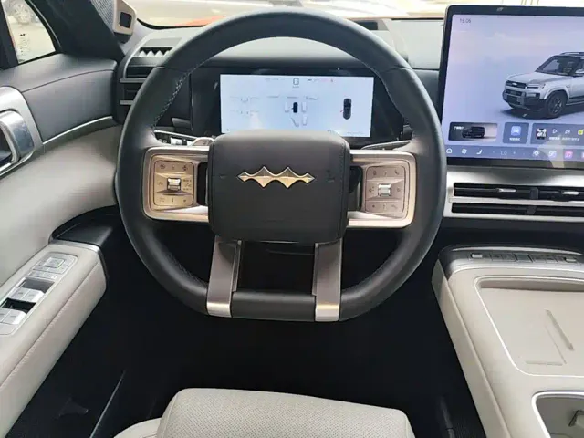 BYD FangChengBao Titanium 7 — Фото автомобиля 10