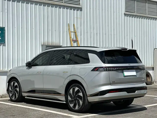 Dongfeng eπ 008 — Фото автомобиля 7