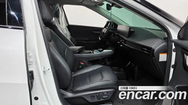 Kia EV6 New — Фото автомобиля 16