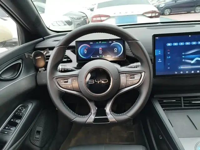 BYD Seal 06 — Фото автомобиля 10