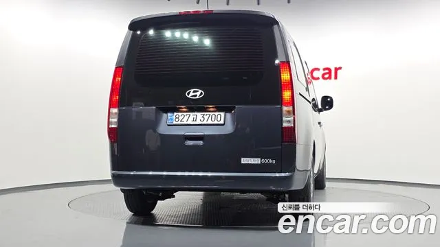 Hyundai Staria — Фото автомобиля 4