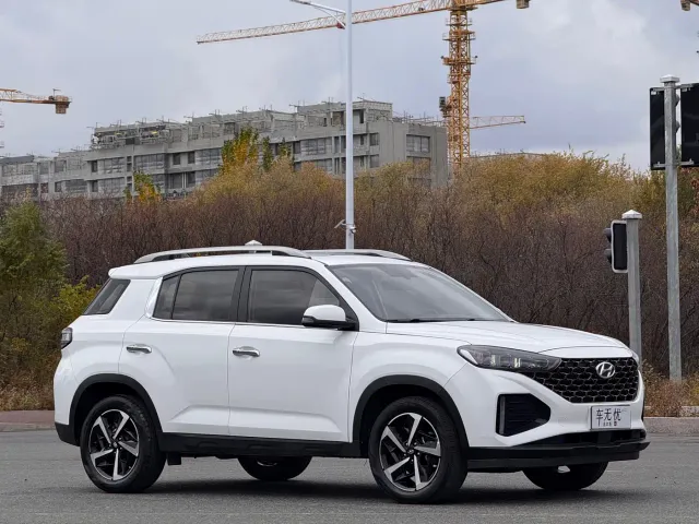 Hyundai ix35 — Фото автомобиля 3
