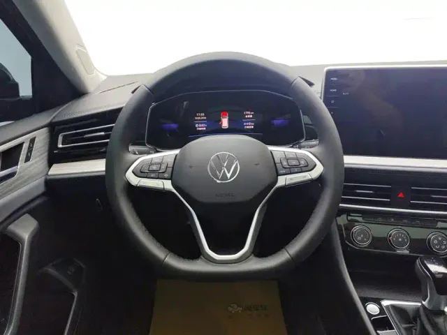 Volkswagen Sagitar — Фото автомобиля 15