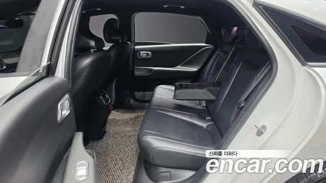Hyundai Ioniq 6 — Фото автомобиля 11
