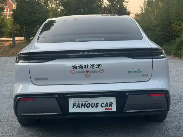 Geely Galaxy E8 — Фото автомобиля 5