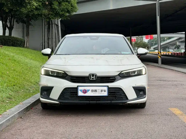 Honda Civic — Фото автомобиля 2