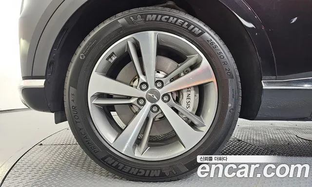 Genesis GV80 — Фото автомобиля 6