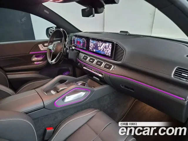 Mercedes-Benz GLE-Class — Фото автомобиля 19