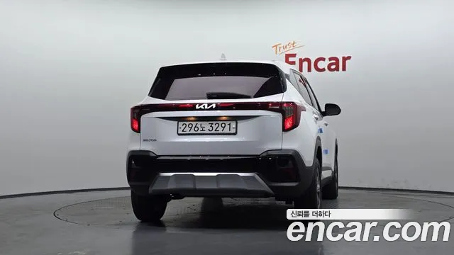 Kia Seltos New — Фото автомобиля 4