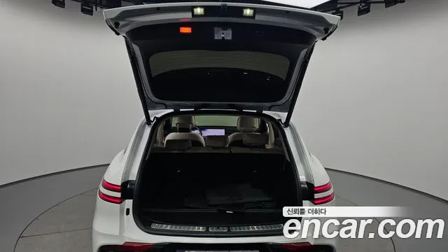 Genesis GV70 3.5T Бензин AWD — Фото автомобиля 30