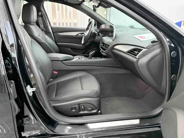 Cadillac CT5 — Фото автомобиля 15