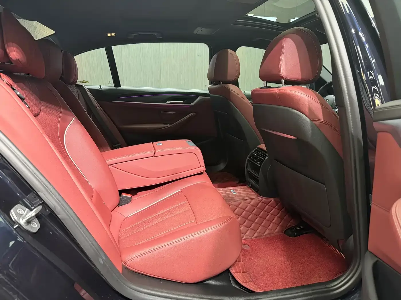 BMW BMW 5 Series 2022 Facelift 530Li Leading M Sport Package — Фото автомобиля 14