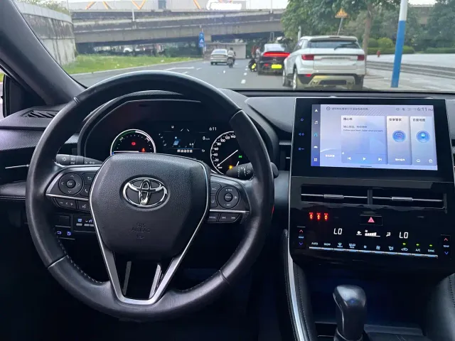 Toyota Avalon — Фото автомобиля 14