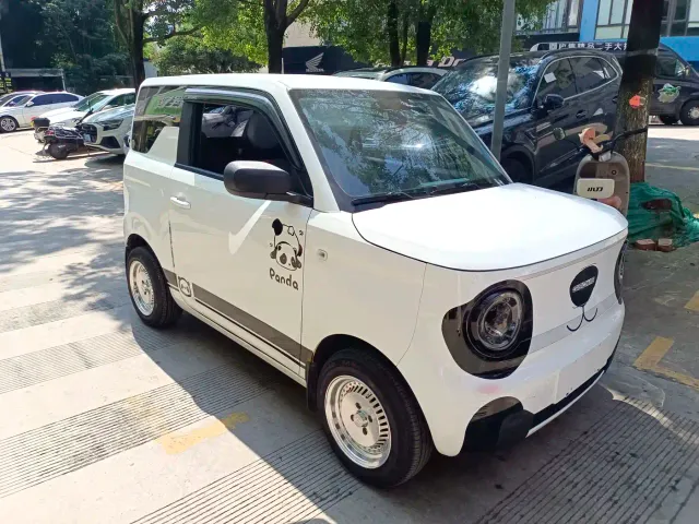 Geely Panda — Фото автомобиля 7
