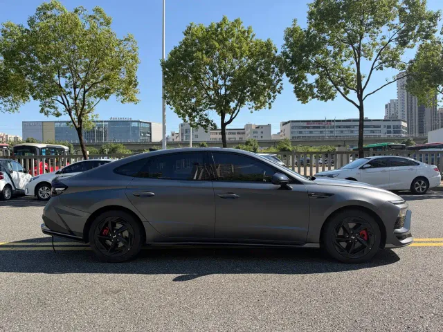 Hyundai Sonata — Фото автомобиля 4