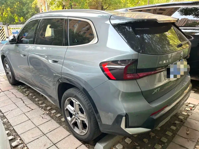BMW X1 — Фото автомобиля 3