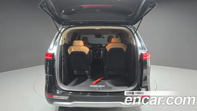 Kia Canival Carnival 4 поколение 9 мест Prestige — Фото автомобиля 20
