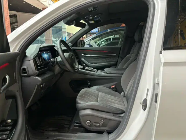 Geely Xingyue L — Фото автомобиля 7