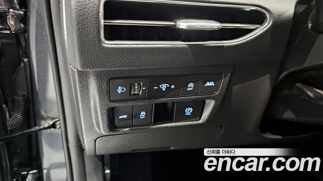 Hyundai Sonata — Фото автомобиля 18