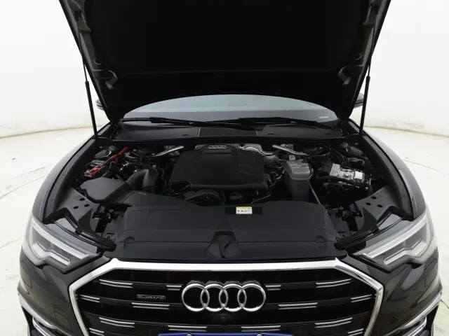 Audi A6L — Фото автомобиля 8