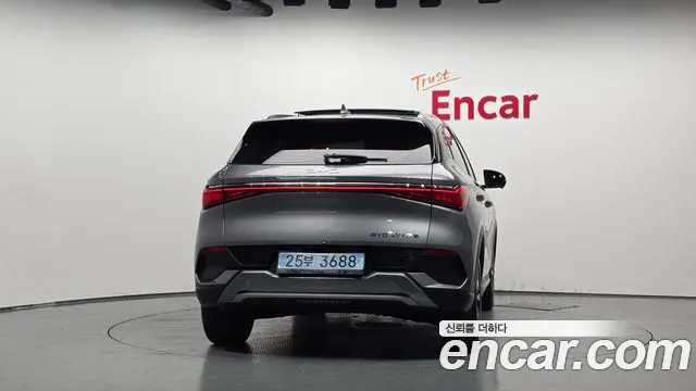 BYD Atto 3 — Фото автомобиля 3