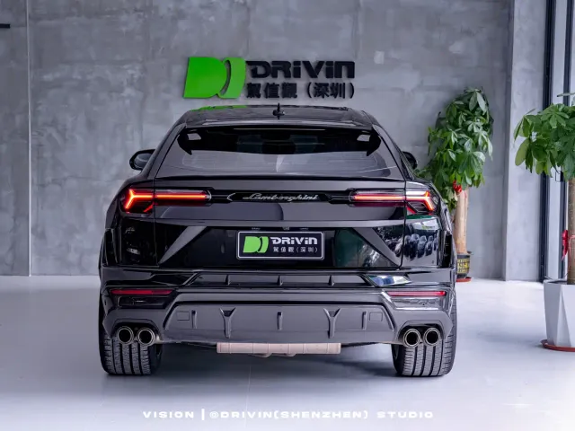 Lamborghini Urus — Фото автомобиля 4