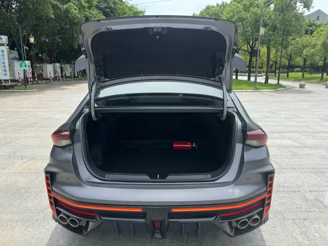 GAC Trumpchi Emkoo — Фото автомобиля 16