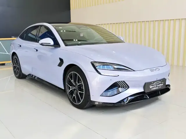 BYD Seal — Фото автомобиля 3
