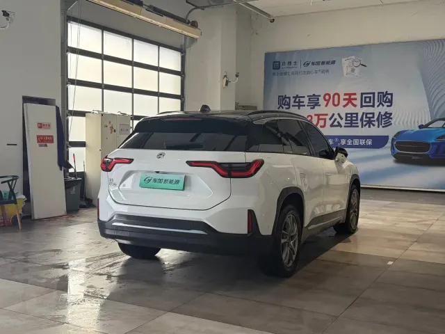 Nio ES6 — Фото автомобиля 9