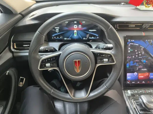 Hongqi H5 — Фото автомобиля 2