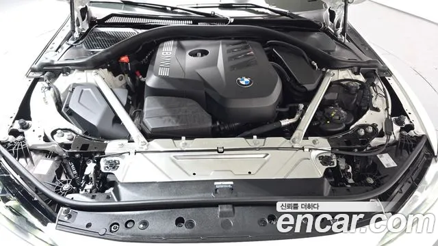 BMW 4 Series G22 — Фото автомобиля 9