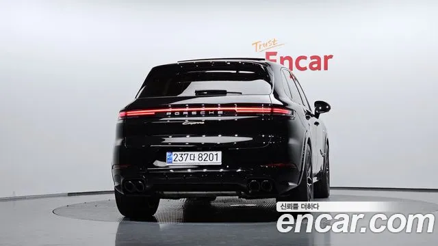 Porsche Cayenne PO536 — Фото автомобиля 4
