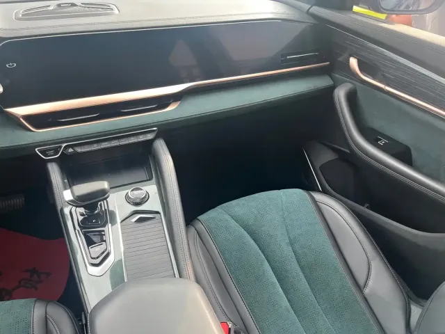 Geely Xingyue L — Фото автомобиля 18