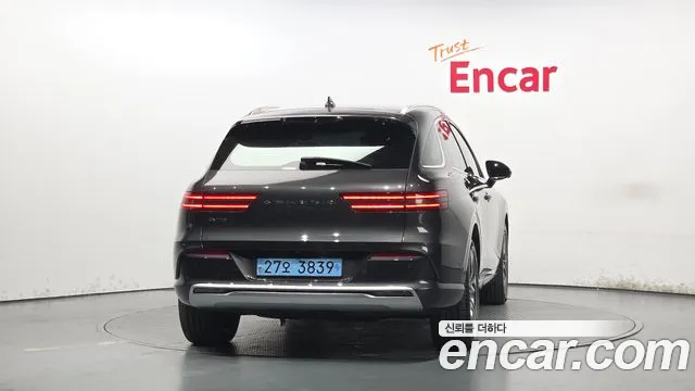 Genesis GV70 Electrified GV70 — Фото автомобиля 4