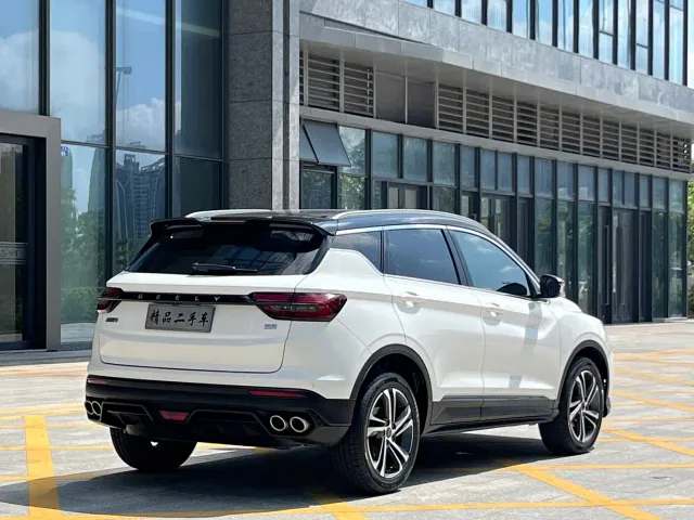Geely Binyue — Фото автомобиля 6