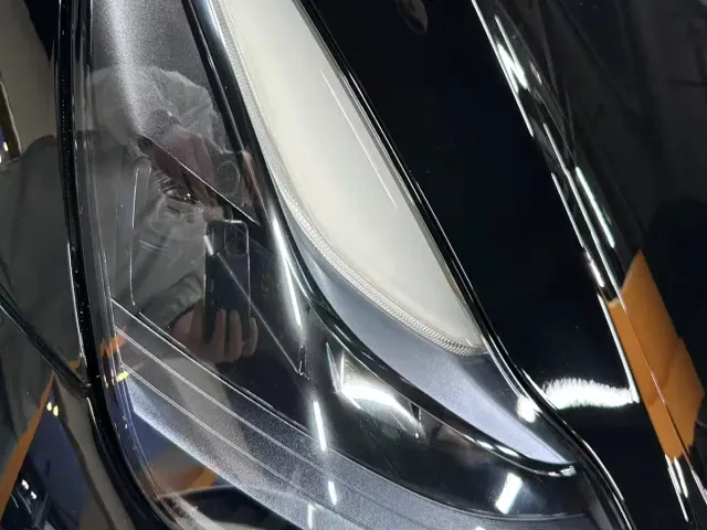 Tesla Model Y — Фото автомобиля 14