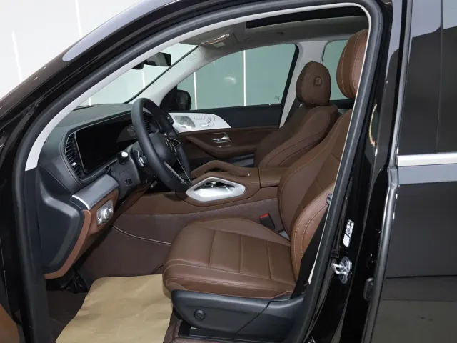 Mercedes-Benz GLS-Class — Фото автомобиля 13