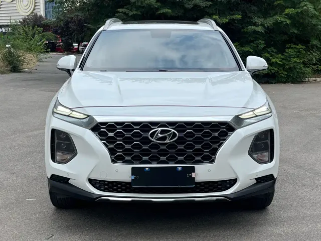 Hyundai Santa Fe — Фото автомобиля 2