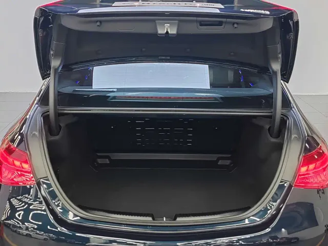 Mercedes-Benz C-Class — Фото автомобиля 15